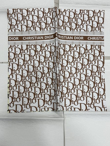 بني مع ابيض