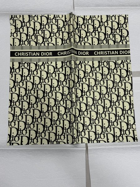 بيج مع اسود